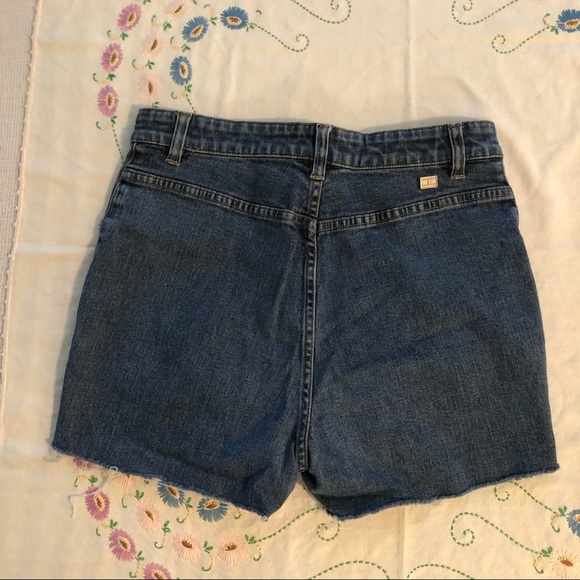 Tommy Hilfiger Cut-off Raw Hem Daisy Duke Shorts - Picture 4 of 5